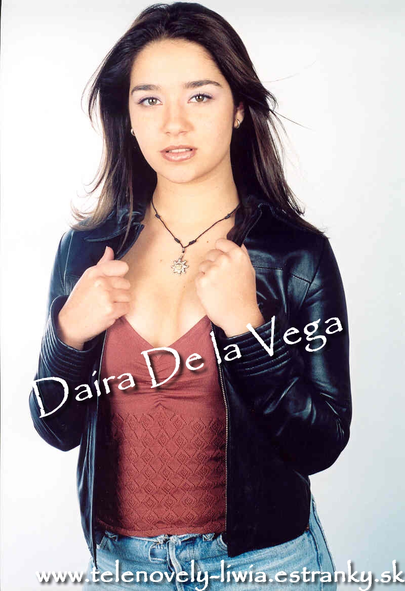 Daira De la Vega-Daniela Alvarada.jpg
